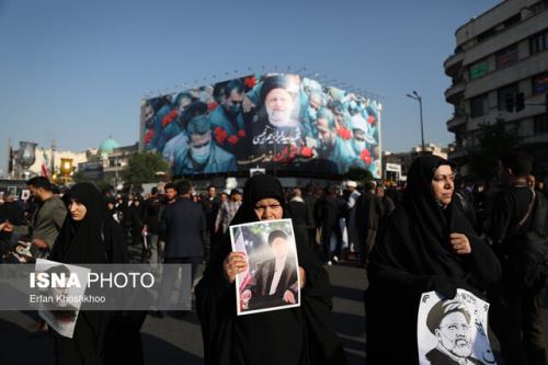 تداوم خدمت رسانی حمل و نقل عمومی تهران تا پایان مراسم خاکسپاری شهید جمهور و همراهانش